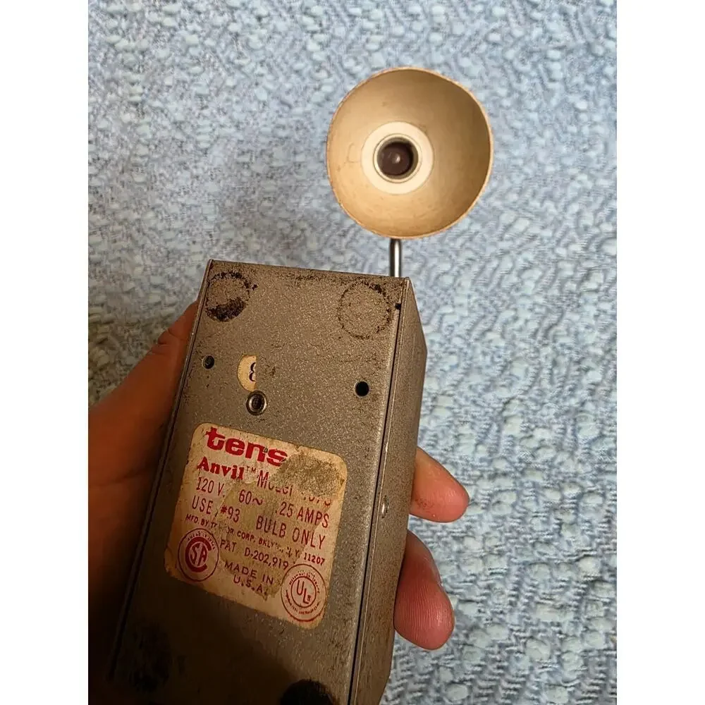 Vintage TENSOR Articulating Mini DESK LAMP‎ 1960s New York USA B3